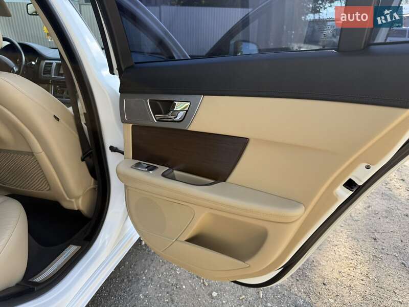 Седан Jaguar XF 2014 в Днепре фото 19 Седан Jaguar XF 2014 в Днепре