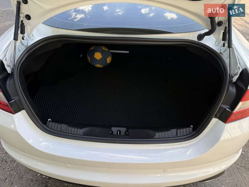 Седан Jaguar XF 2014 в Днепре фото 20 Седан Jaguar XF 2014 в Днепре