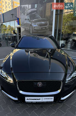 Седан Jaguar XF 2019 в Одесі