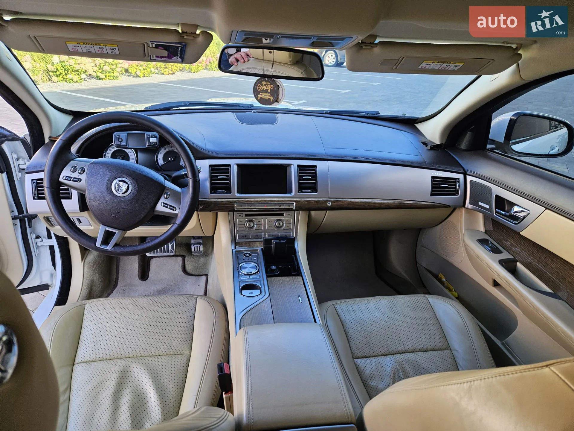 2010 Jaguar XF - мініатюра 6