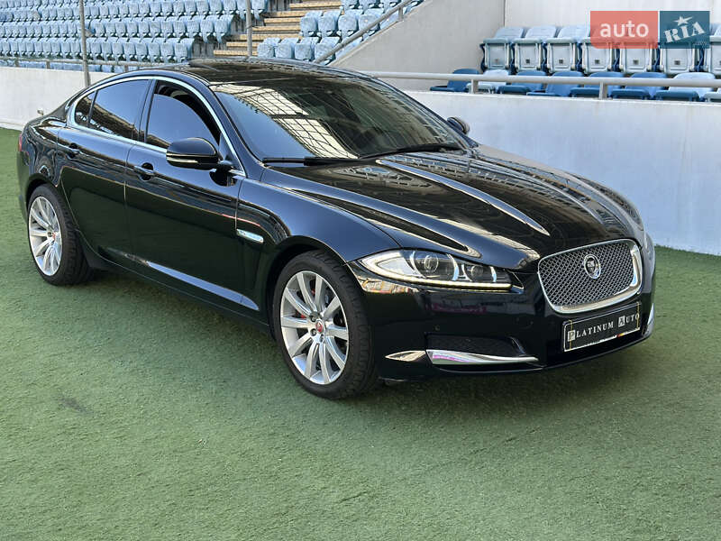 Седан Jaguar XF 2013 в Одессе