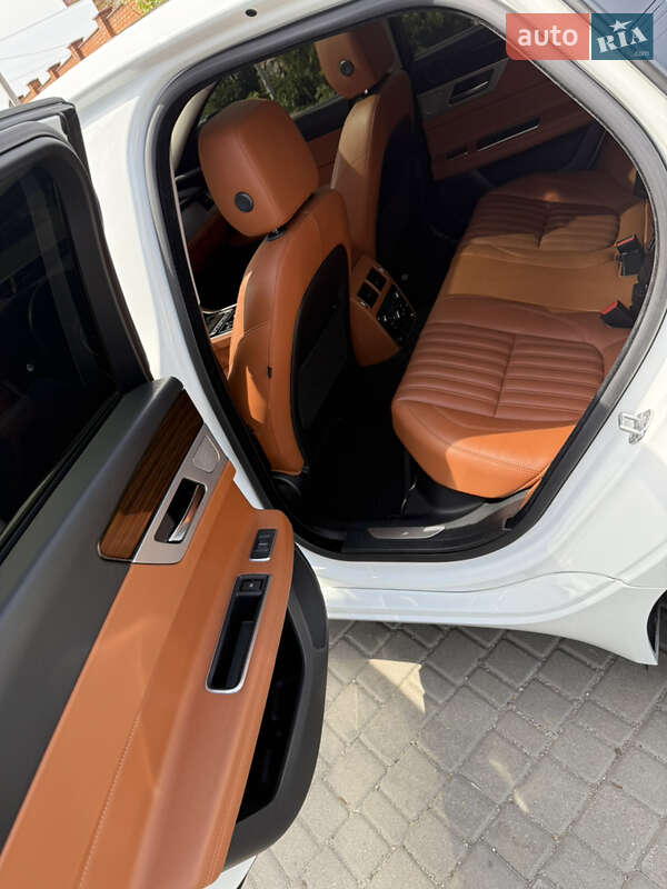 Седан Jaguar XF 2016 в Кропивницком