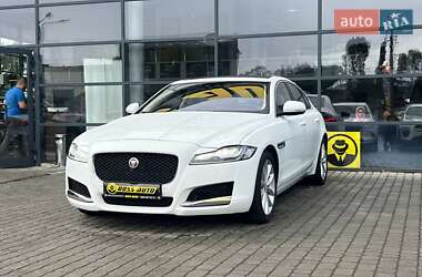 Седан Jaguar XF 2018 в 