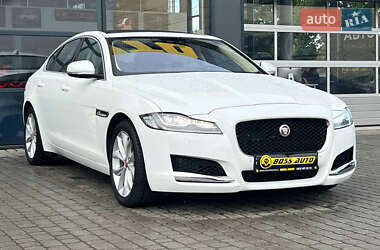 Седан Jaguar XF 2018 в Ивано-Франковске