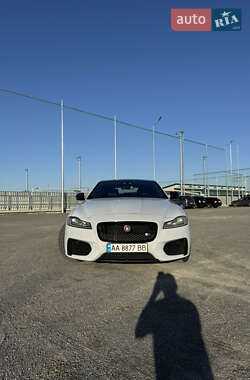 Седан Jaguar XF 2016 в 