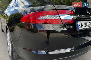 Седан Jaguar XF 2013 в 