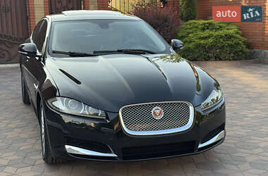 Седан Jaguar XF 2014 в 