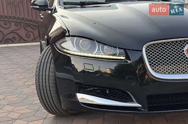 Седан Jaguar XF 2014 в 