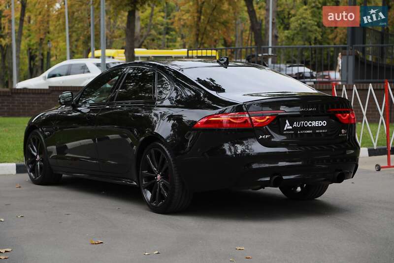 Седан Jaguar XF 2015 в Харькове