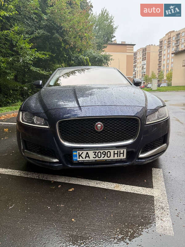 Jaguar XF 2016