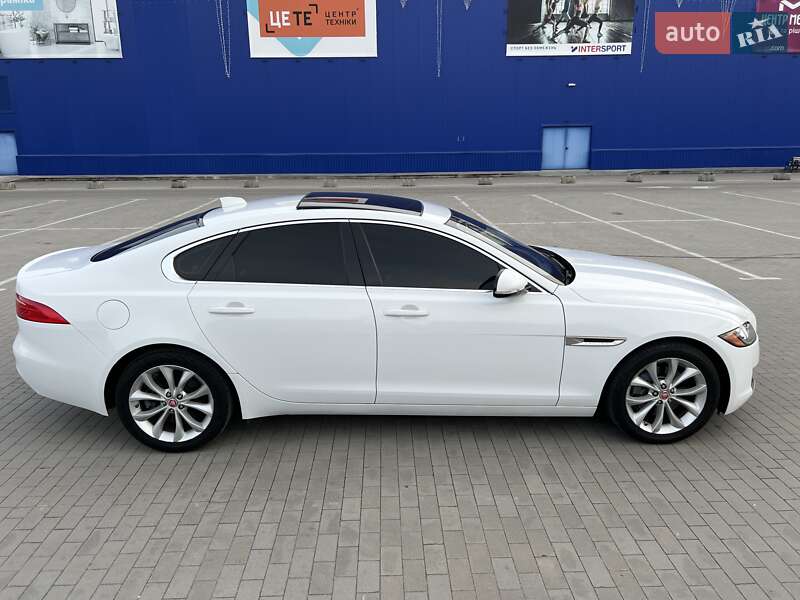 Седан Jaguar XF 2018 в Виннице фото 11 Седан Jaguar XF 2018 в Виннице