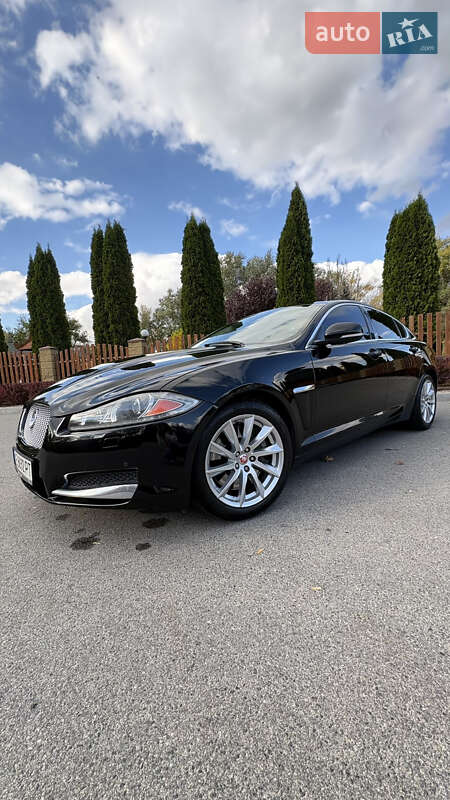 Седан Jaguar XF 2014 в Днепре