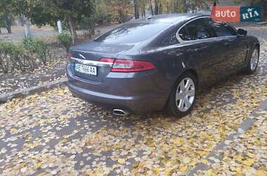 Седан Jaguar XF 2010 в 