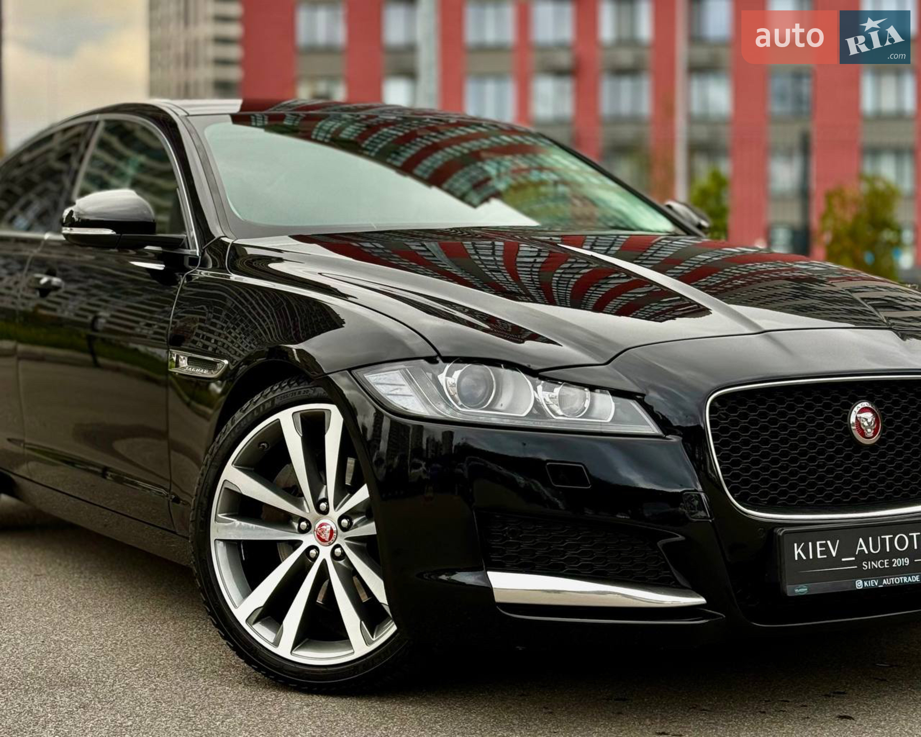 2016 Jaguar XF - мініатюра 7
