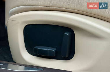 Седан Jaguar XF 2016 в  фото 22 Седан Jaguar XF 2016 в