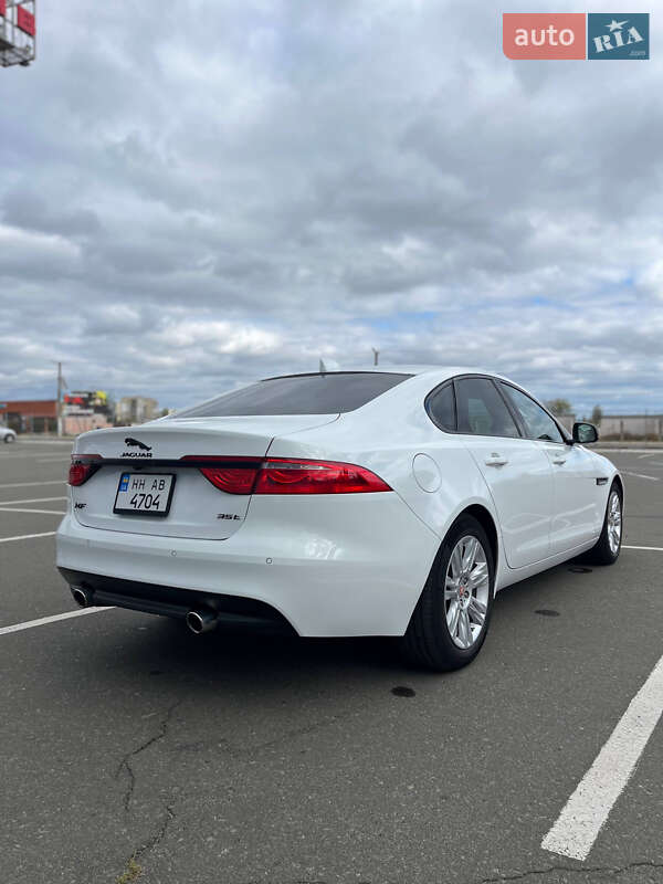 Седан Jaguar XF 2015 в Білгороді-Дністровському фото 29 Седан Jaguar XF 2015 в Білгороді-Дністровському