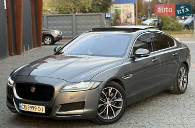 Седан Jaguar XF 2016 в Чернигове