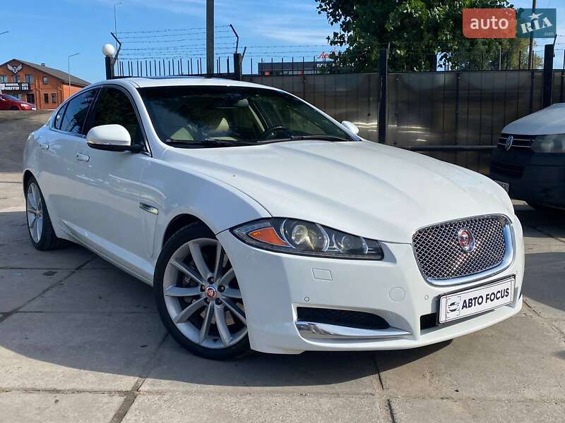 Jaguar XF 2014
