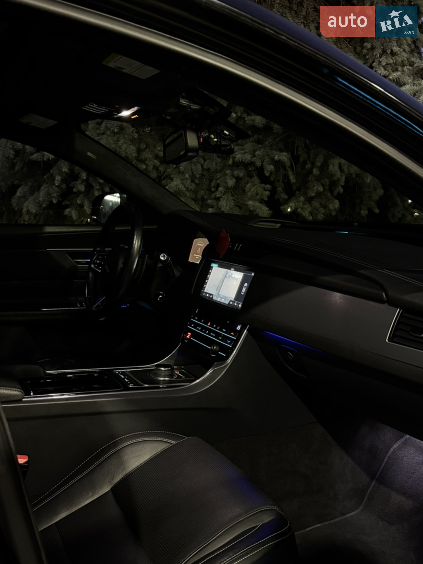 2016 Jaguar XF - мініатюра 34