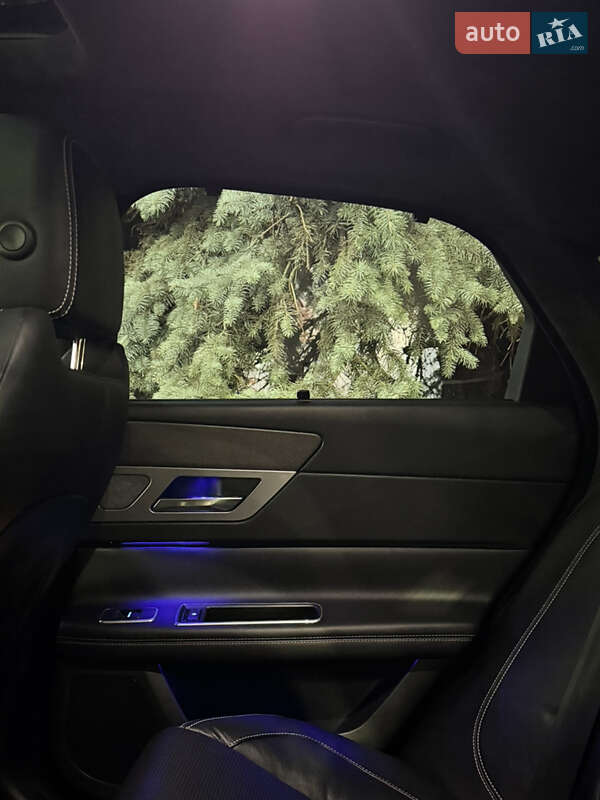Седан Jaguar XF 2017 в Одесі фото 32 Седан Jaguar XF 2017 в Одесі