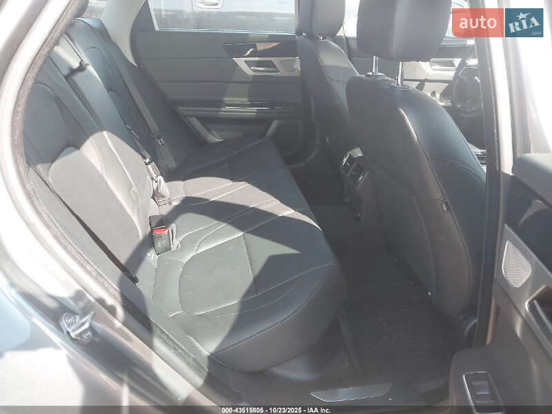 Седан Jaguar XF 2018 в Львове фото 7 Седан Jaguar XF 2018 в Львове