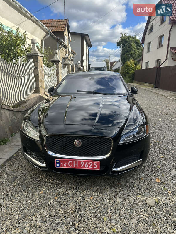 Седан Jaguar XF 2016 в Львові фото 2 Седан Jaguar XF 2016 в Львові