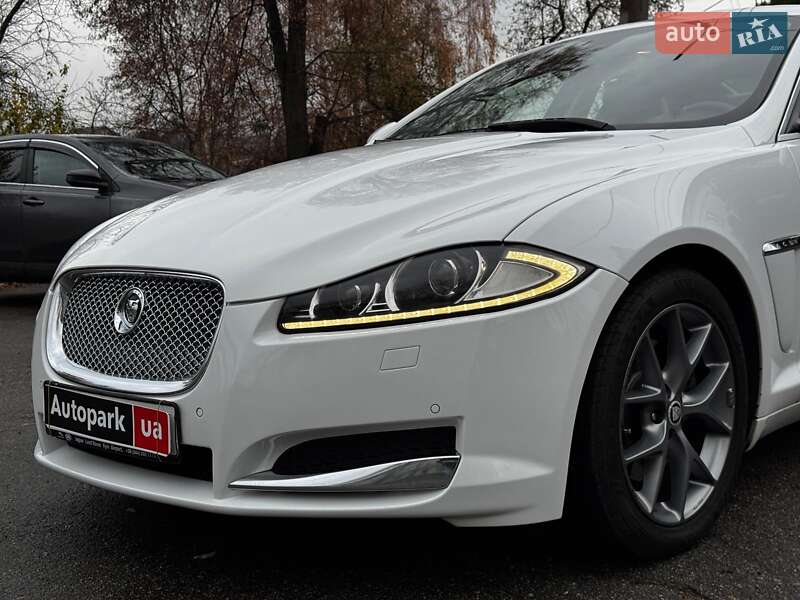 Седан Jaguar XF 2013 в Киеве фото 2 Седан Jaguar XF 2013 в Киеве