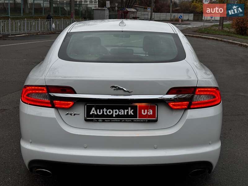Седан Jaguar XF 2013 в Киеве фото 15 Седан Jaguar XF 2013 в Киеве