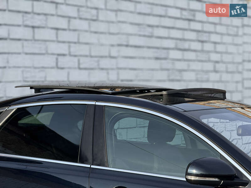 Седан Jaguar XF 2016 в Києві