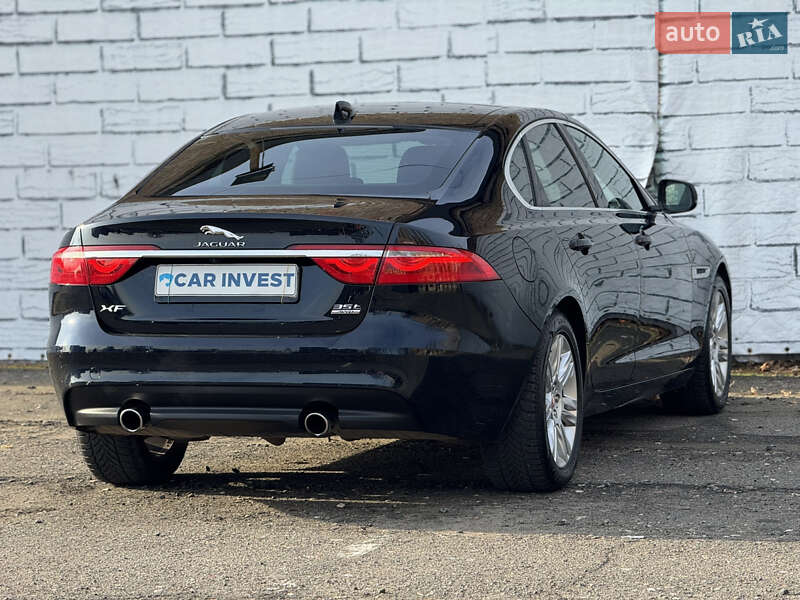 Седан Jaguar XF 2016 в Києві
