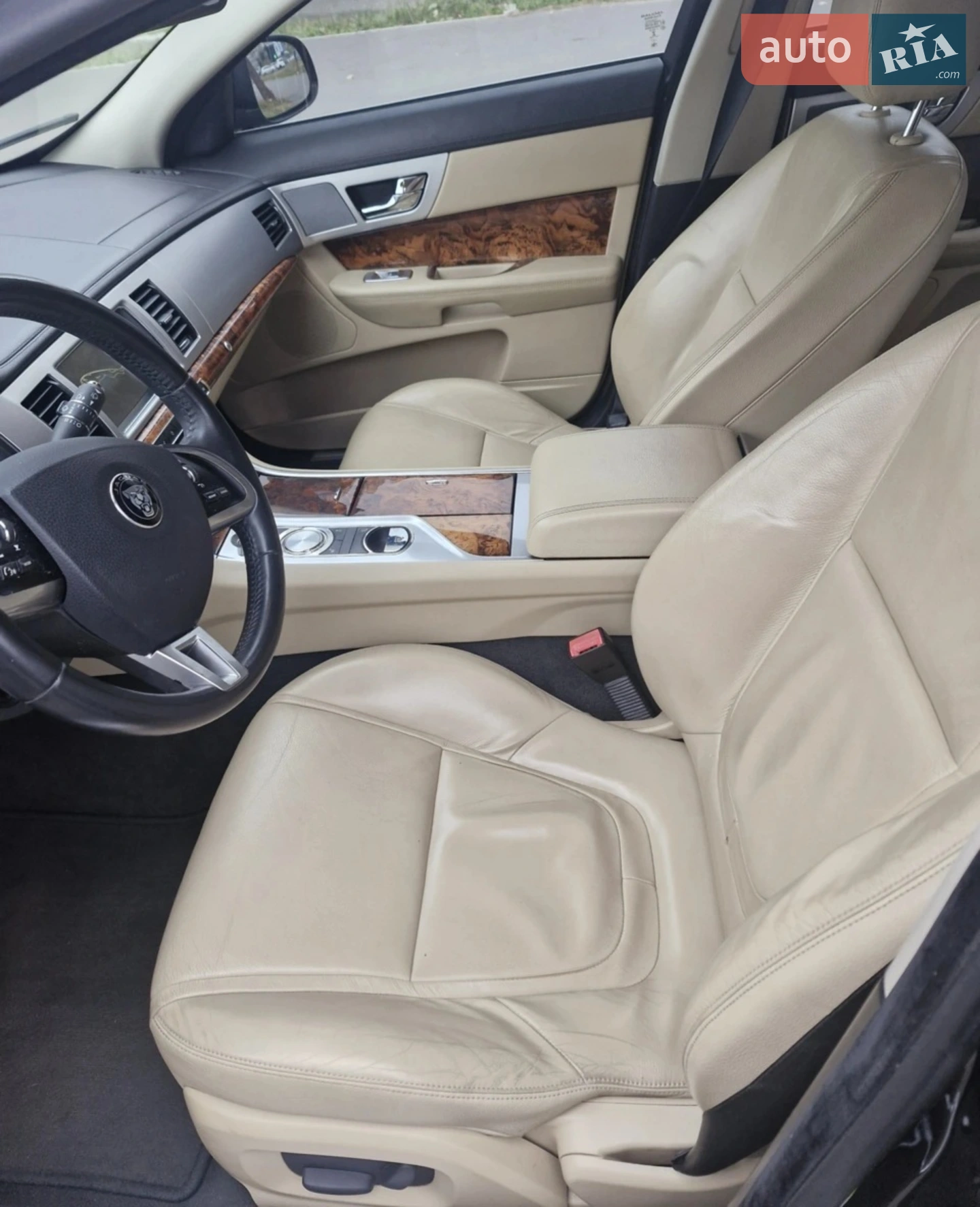 2013 Jaguar XF - мініатюра 13