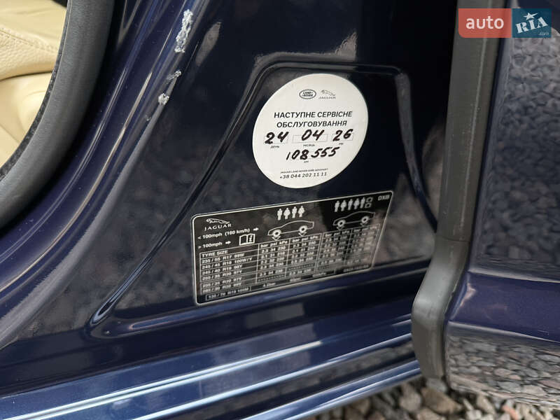 Седан Jaguar XF 2013 в Києві