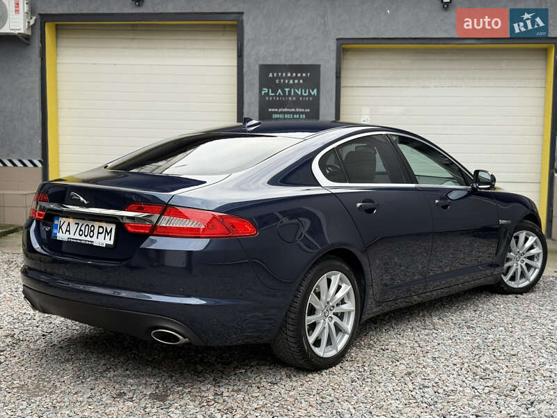 Седан Jaguar XF 2013 в Києві