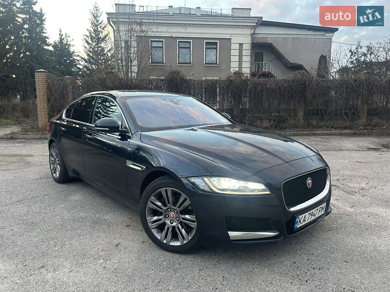 Седан Jaguar XF 2020 в Харкові