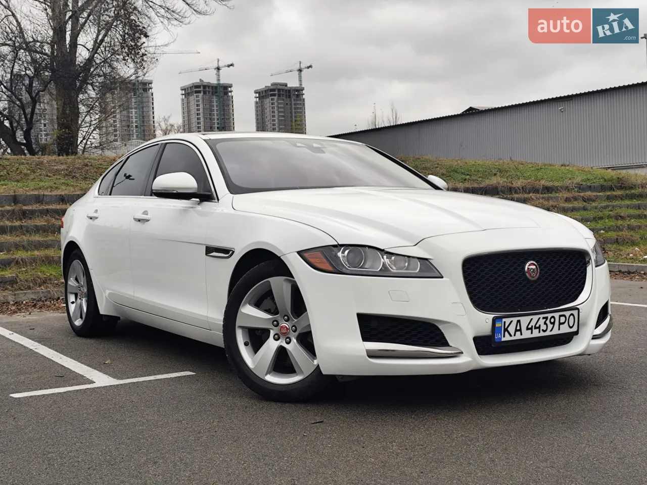 2017 Jaguar XF - мініатюра 18