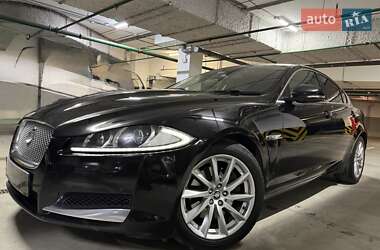 Седан Jaguar XF 2013 в Києві