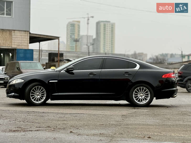Седан Jaguar XF 2012 в Киеве фото 4 Седан Jaguar XF 2012 в Киеве