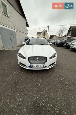 Седан Jaguar XF 2014 в Житомире