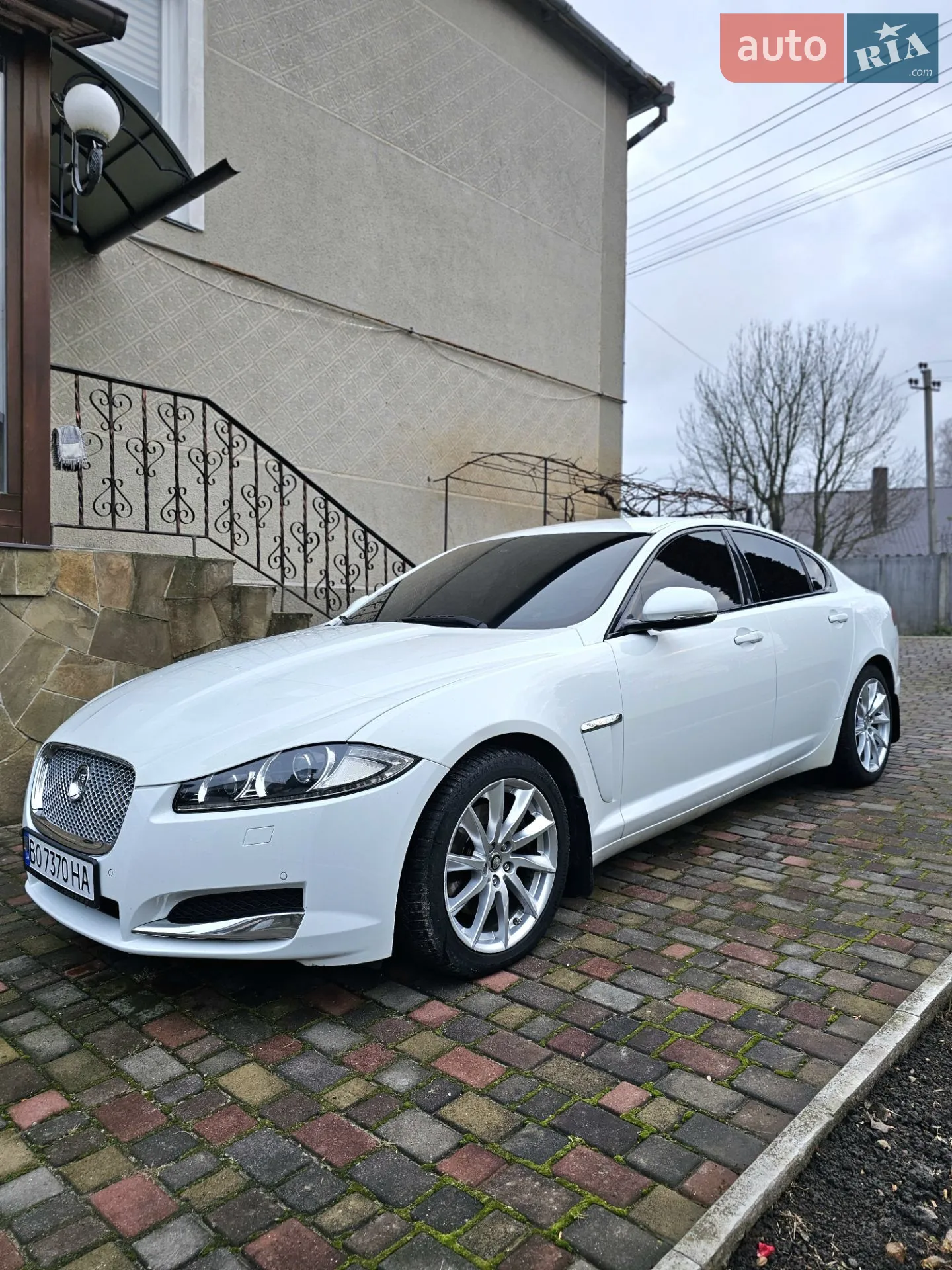 2012 Jaguar XF - фото 1