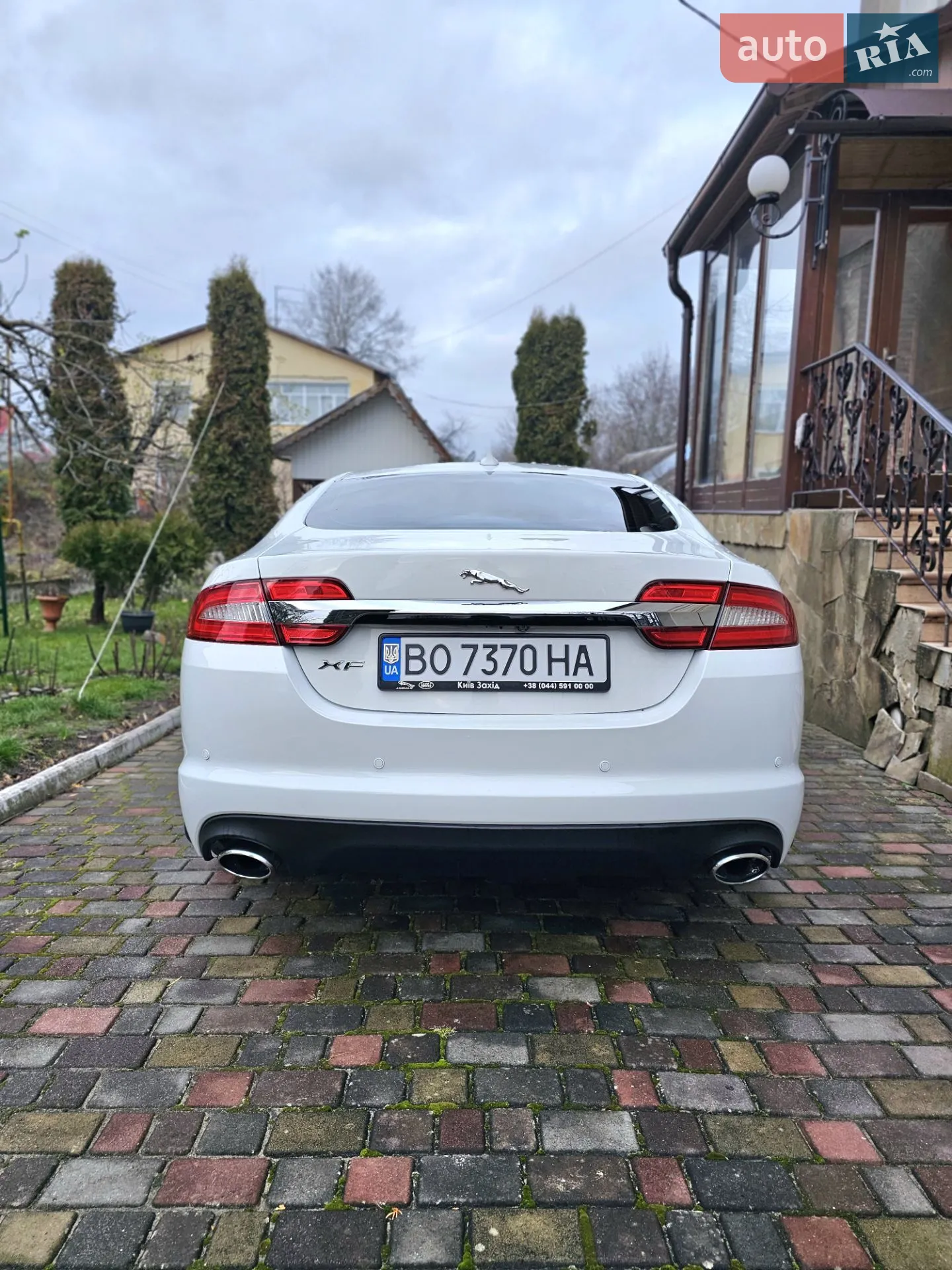 2012 Jaguar XF - мініатюра 14
