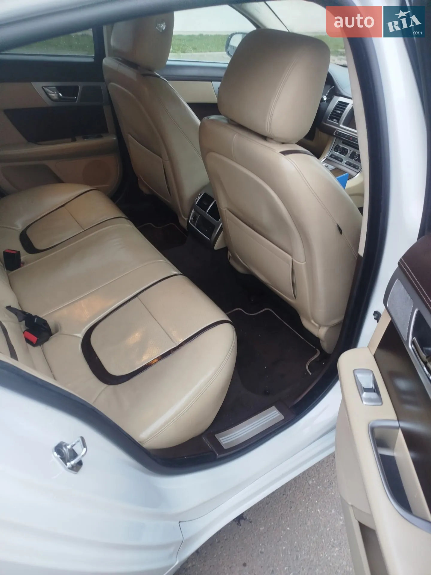 2015 Jaguar XF - мініатюра 9
