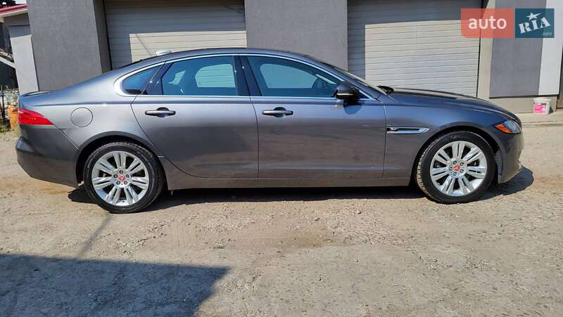 Jaguar XF 2015 Jaguar XF 2015