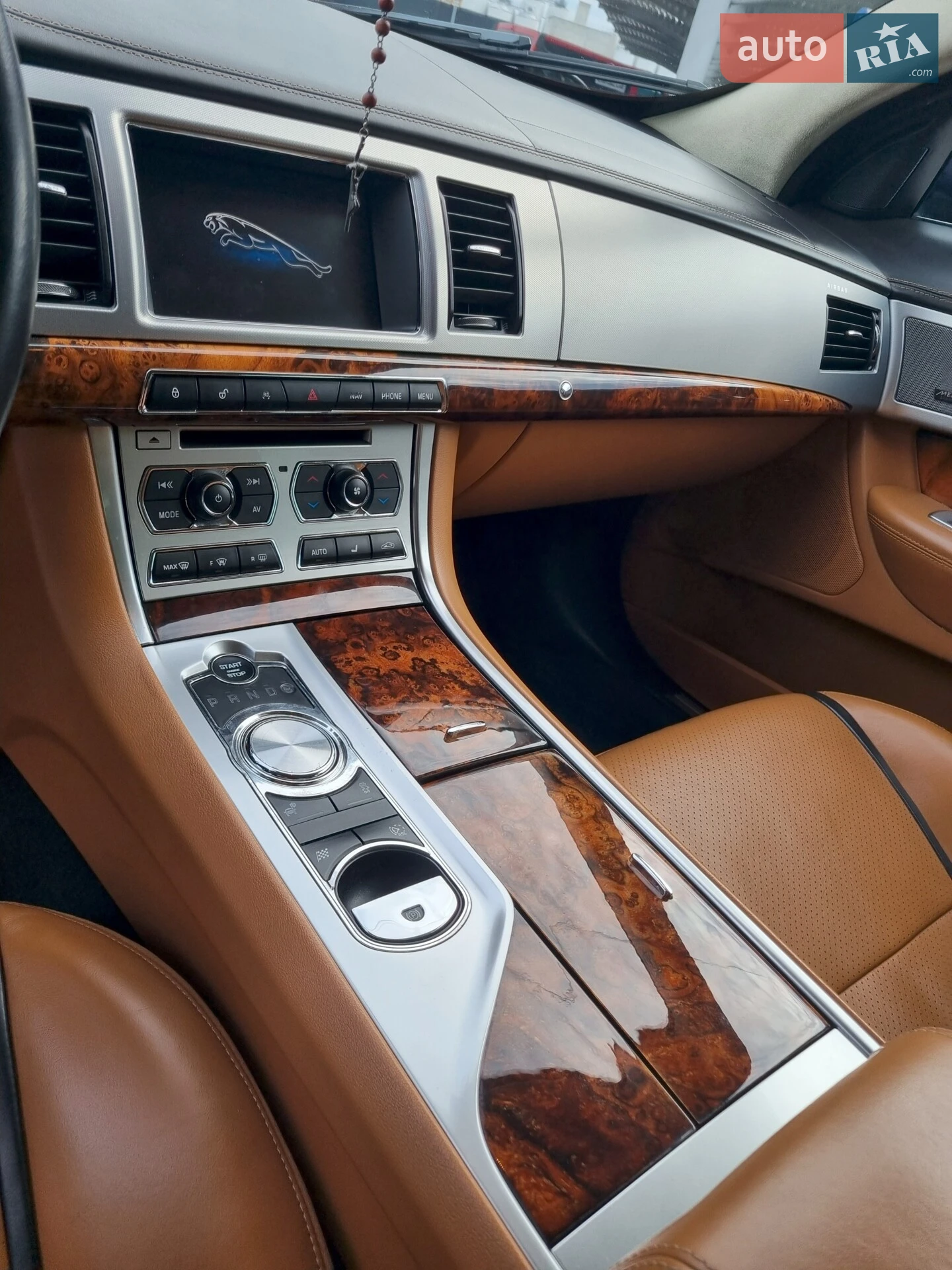 2014 Jaguar XF - мініатюра 43