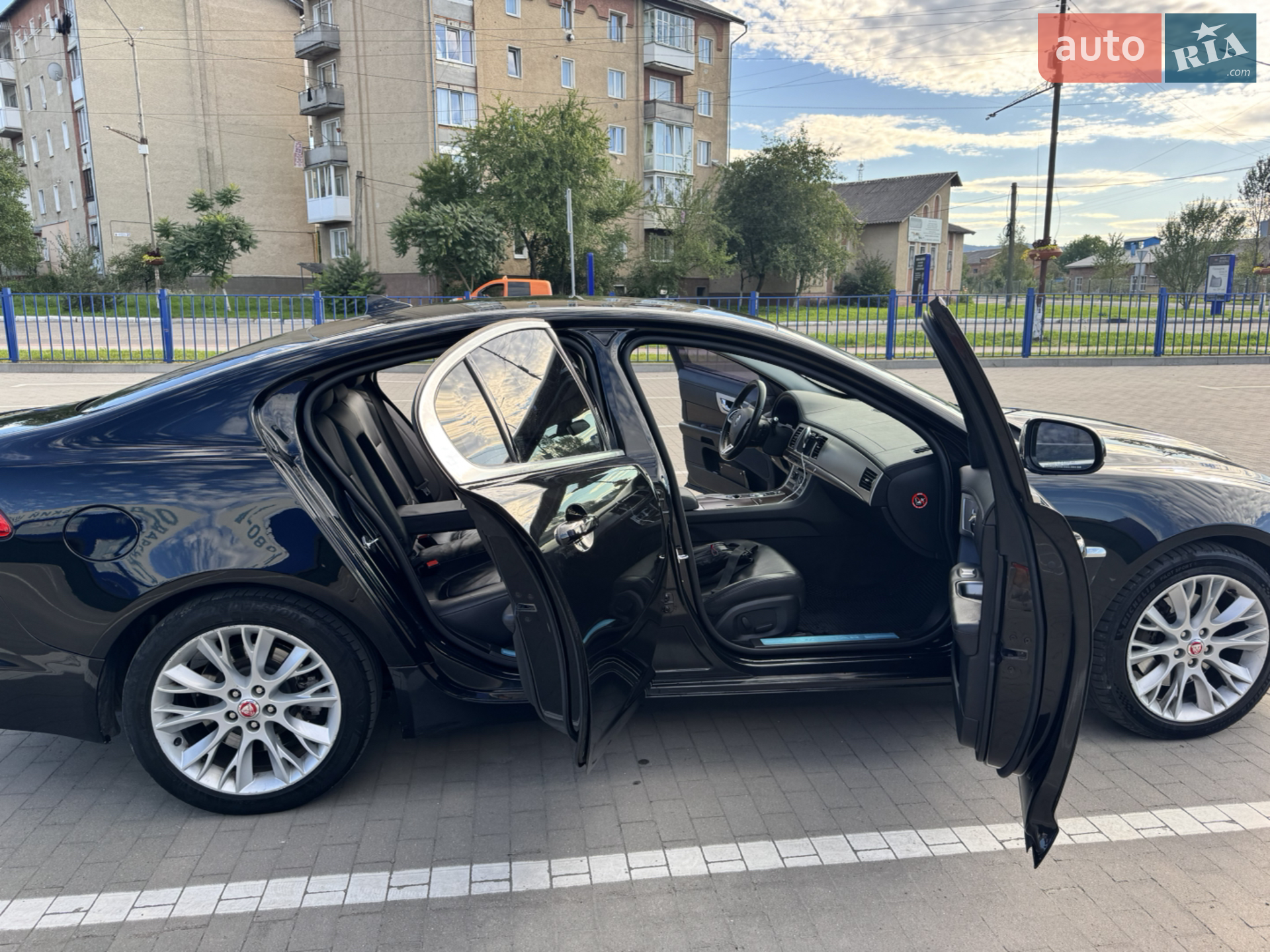 2014 Jaguar XF - мініатюра 6