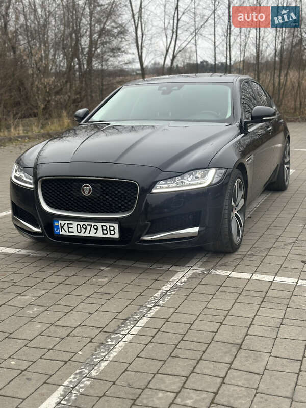 Jaguar XF 2017