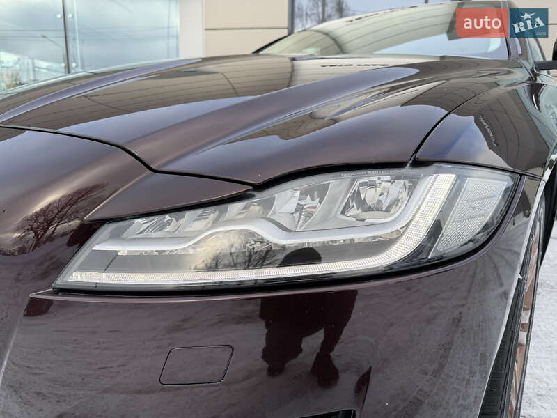 Седан Jaguar XF 2019 в Харкові