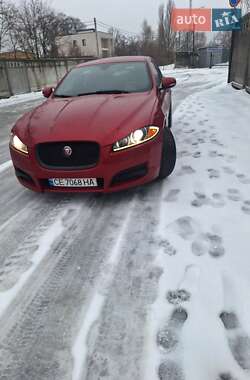 Седан Jaguar XF 2015 в Борисполе