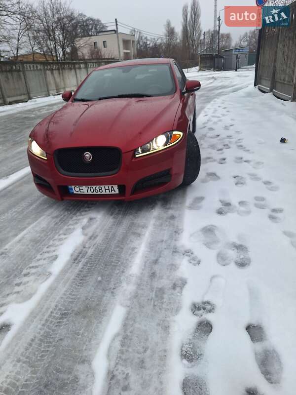 Седан Jaguar XF 2015 в Борисполе
