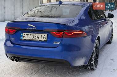 Седан Jaguar XF 2016 в Луцьку