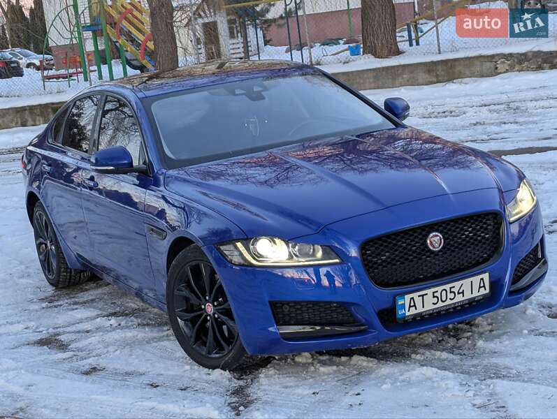 Седан Jaguar XF 2016 в Млинове фото 2 Седан Jaguar XF 2016 в Млинове